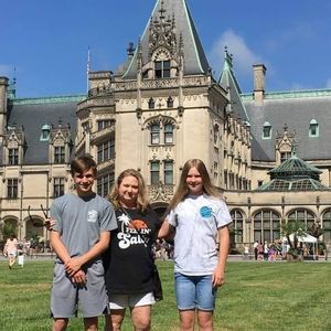 Meet your Posher, Karen